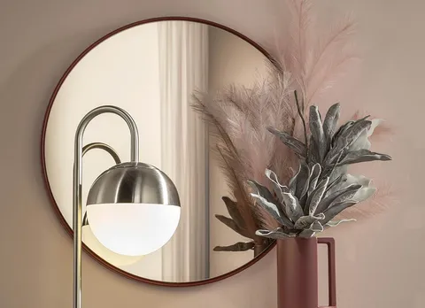 Decorating the house with artificial flowers: 4 ideas (and some recommendations) for a perfect home floral decor