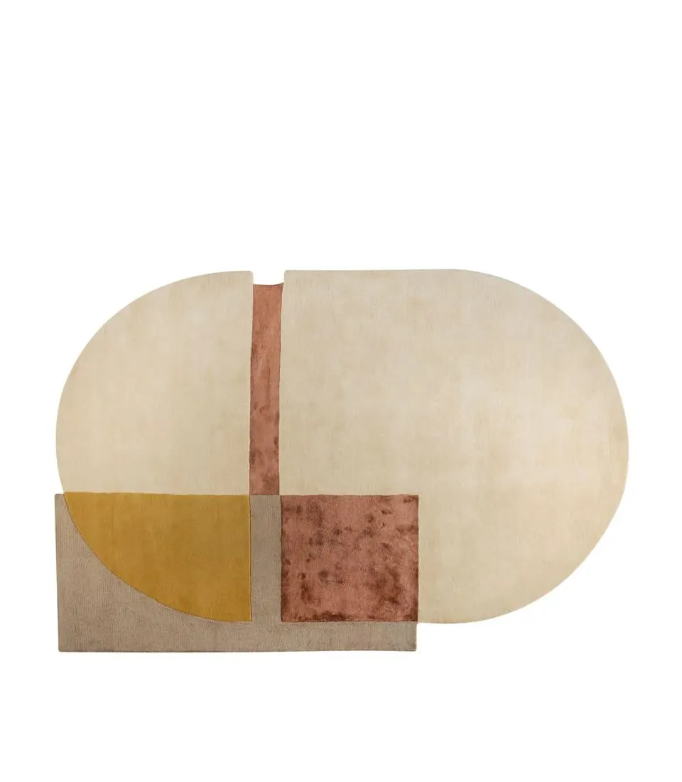 Shaped carpet 160x230