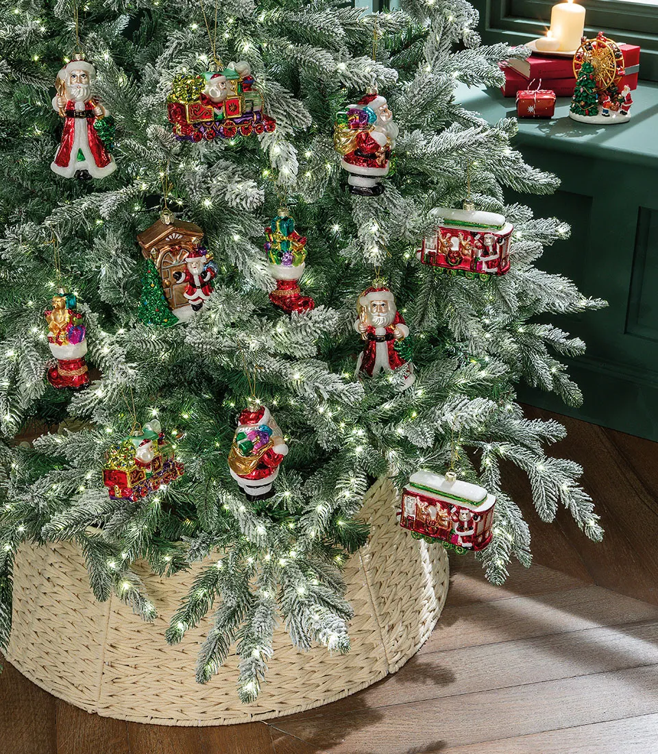 Albero di Natale innevato con MICROLED