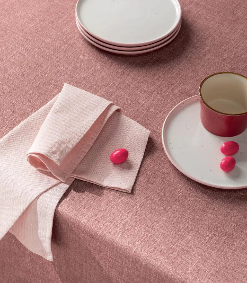 Timo - stain-resistant tablecloth