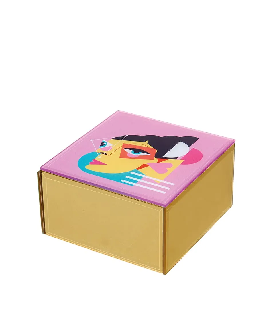 Jewelry box