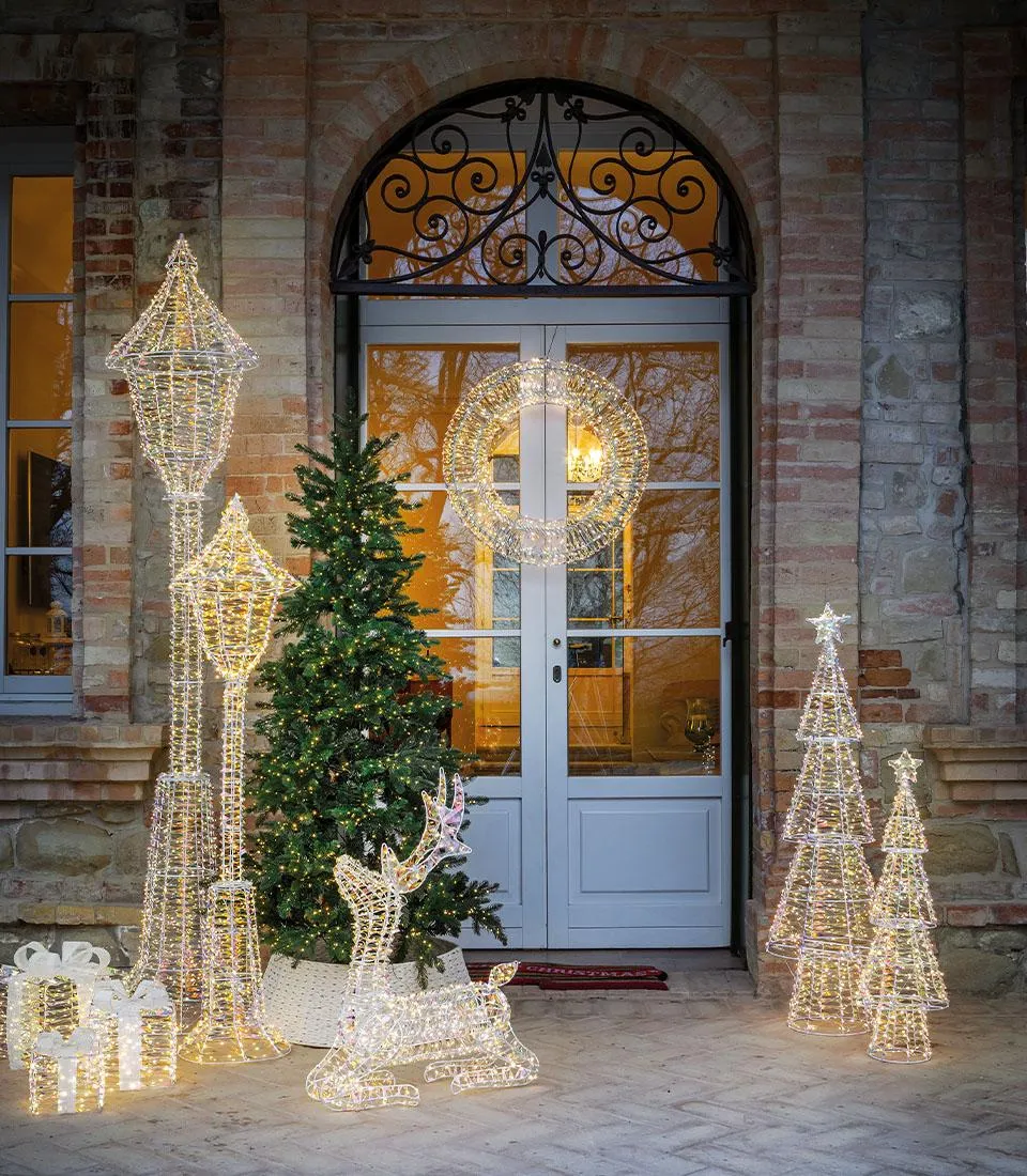 Set of decorative items dreams are shining