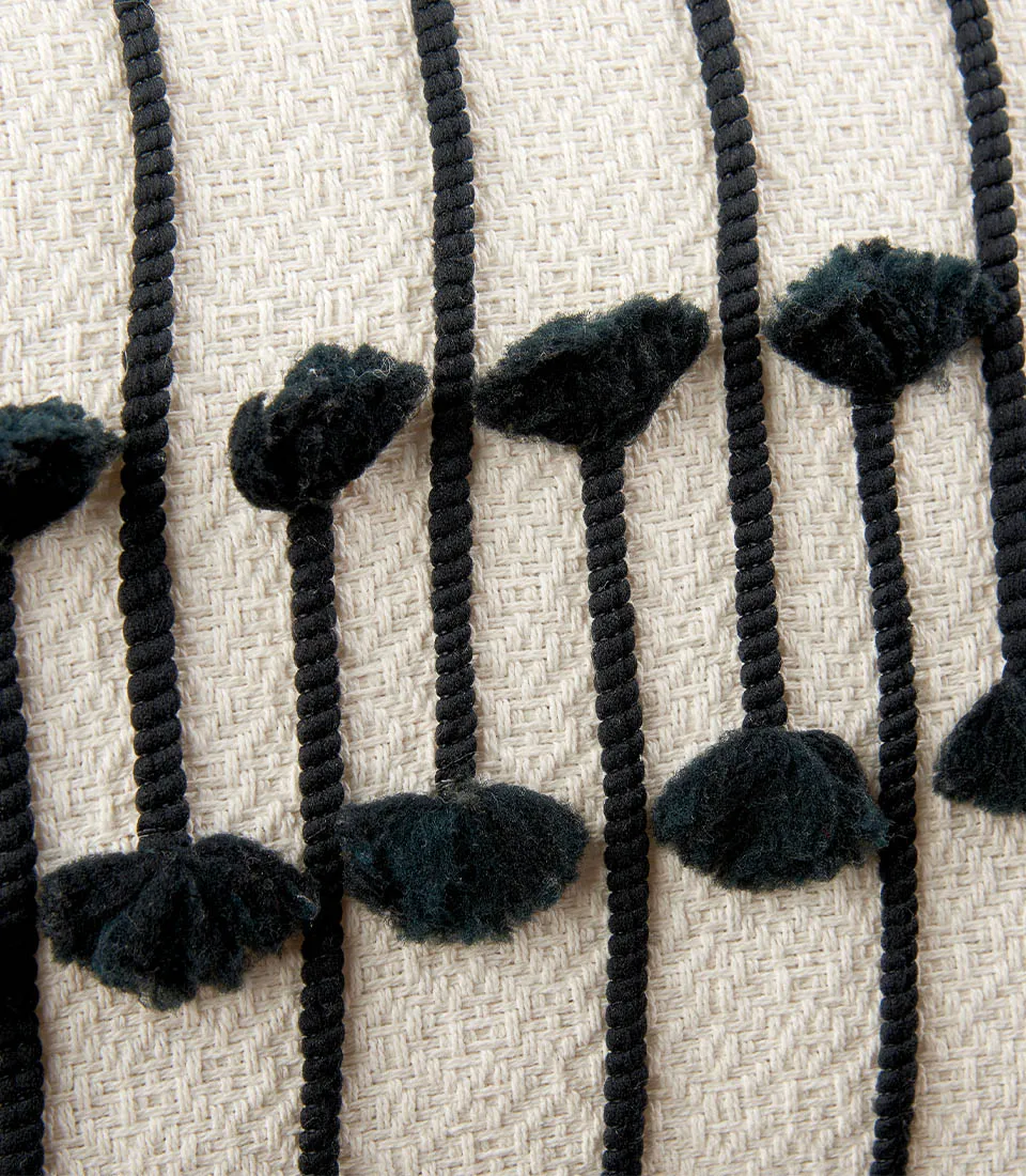 Cushion 30x45