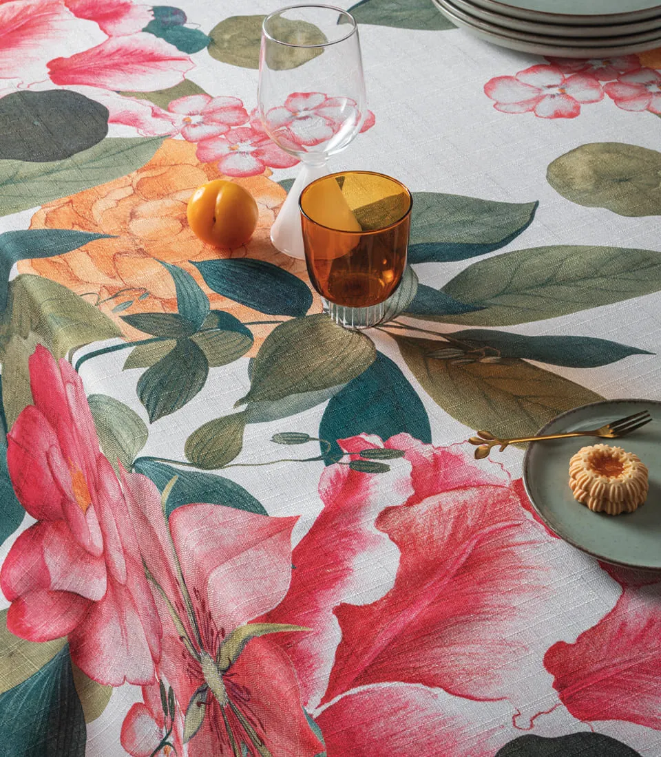 Isola bella - stain-resistant tablecloth