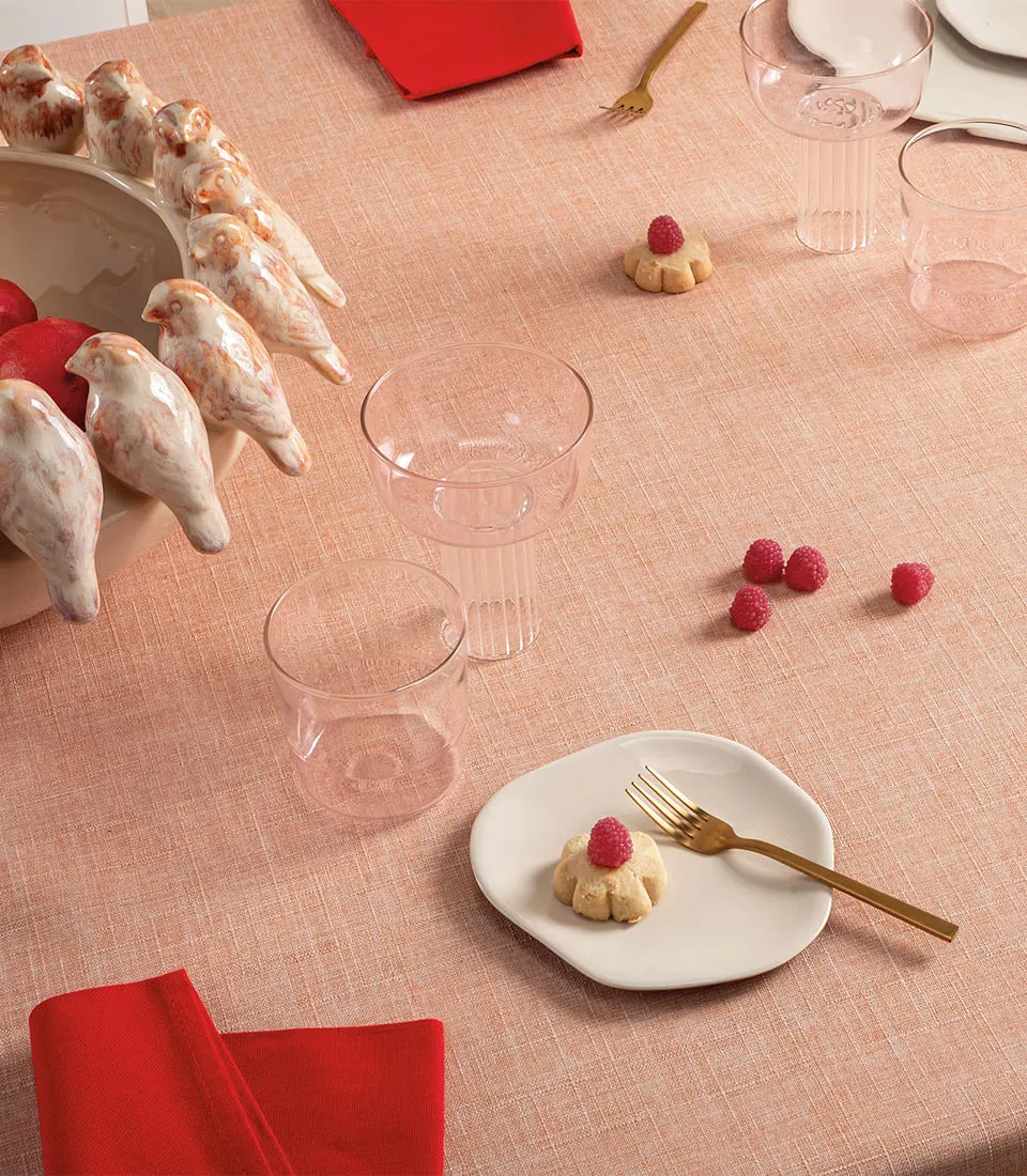 Sale rosa - stain-resistant tablecloth