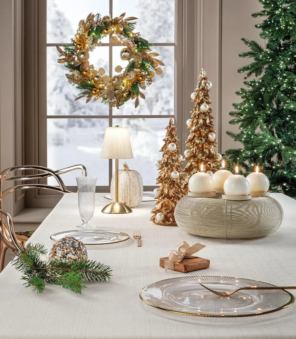 Large centerpiece candle holder