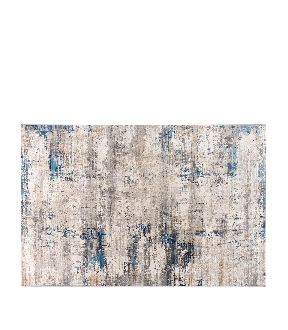 Carpet with embossed decoration