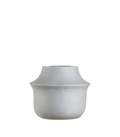 Short vase