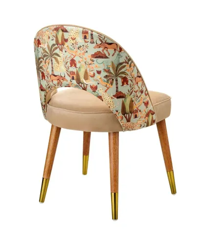 Poltroncina beige e verde salvia